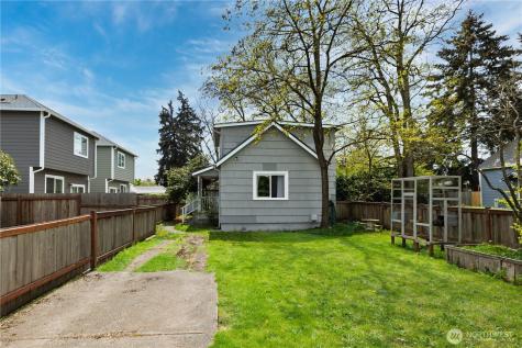 608 113th Street S Tacoma WA 98444