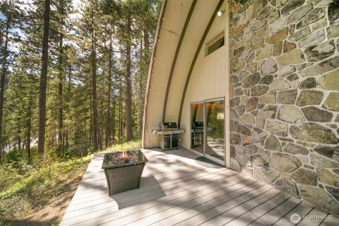 2514 Kinnikinnick Drive Leavenworth WA 98826