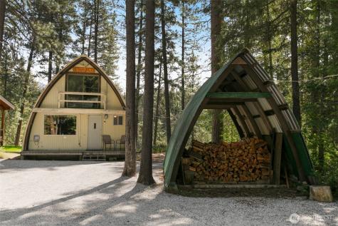 2514 Kinnikinnick Drive Leavenworth WA 98826