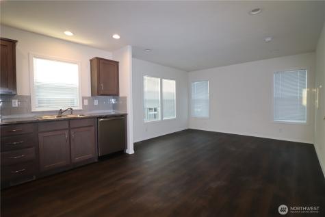 3255 S 181st Street Seatac WA 98188