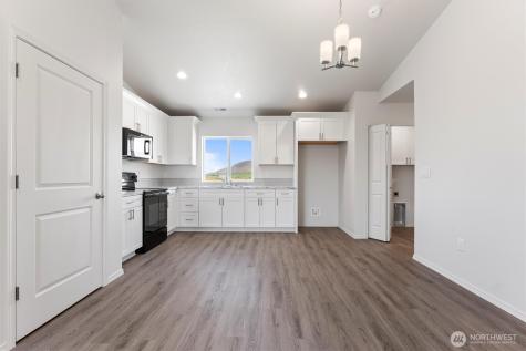 204 Cherry Street Mattawa WA 99349