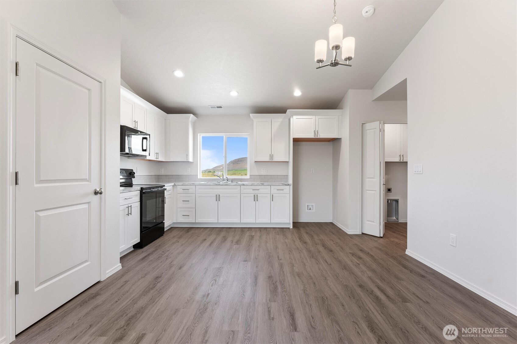 204 Cherry Street Mattawa WA 99349