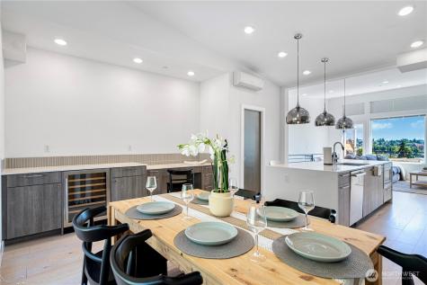 1546 Sturgus Avenue S Seattle WA 98144