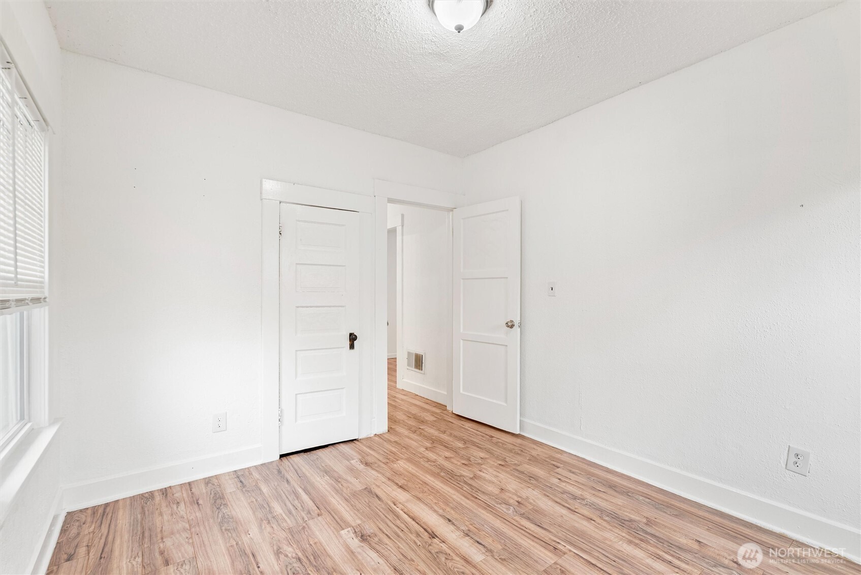 3561 E M Street Tacoma WA 98404