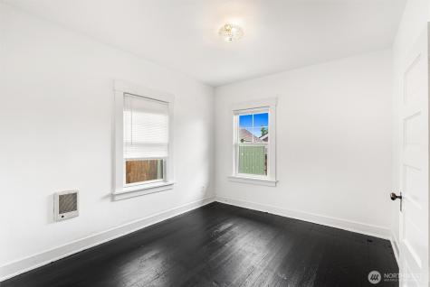 3561 E M Street Tacoma WA 98404