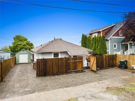 3561 E M Street Tacoma WA 98404