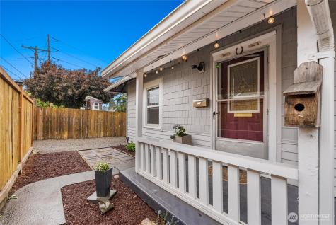 3561 E M Street Tacoma WA 98404