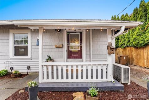 3561 E M Street Tacoma WA 98404