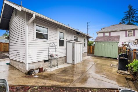 3561 E M Street Tacoma WA 98404