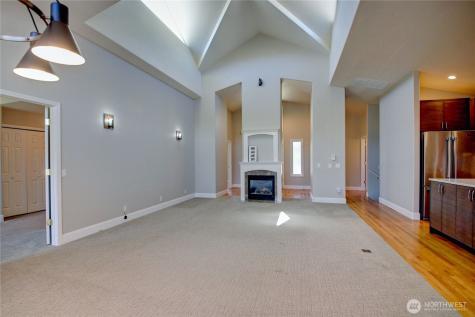 1408 Alpine View Place Mount Vernon WA 98274