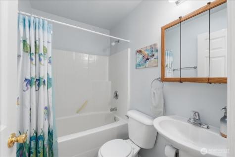 7205 E G Street Tacoma WA 98404