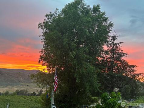 14 Bridge View Road Tonasket WA 98855