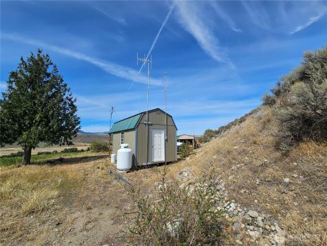 14 Bridge View Road Tonasket WA 98855