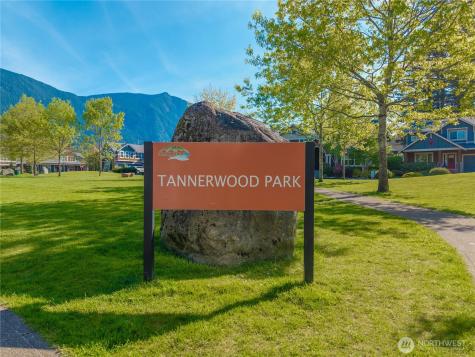 1748 Tannerwood Way SE North Bend WA 98045