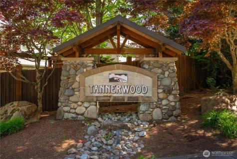1748 Tannerwood Way SE North Bend WA 98045