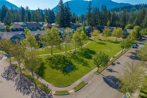 1748 Tannerwood Way SE North Bend WA 98045