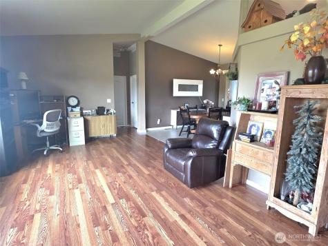 8905 Canal Road SE Yelm WA 98597