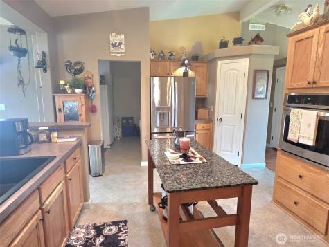 8905 Canal Road SE Yelm WA 98597
