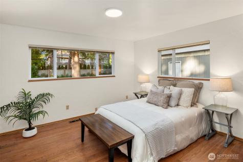 2965 74 Avenue SE Mercer Island WA 98040