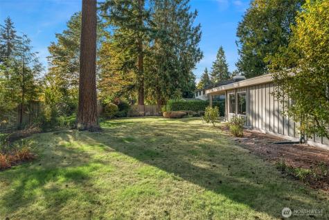 2965 74 Avenue SE Mercer Island WA 98040