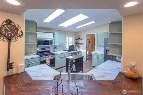 18566 Mason Court Mount Vernon WA 98274