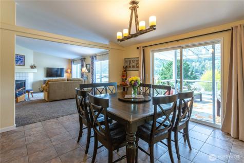 18566 Mason Court Mount Vernon WA 98274