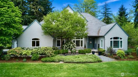 18248 240th Ave SE Maple Valley WA 98038