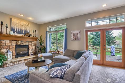 18248 240th Ave SE Maple Valley WA 98038