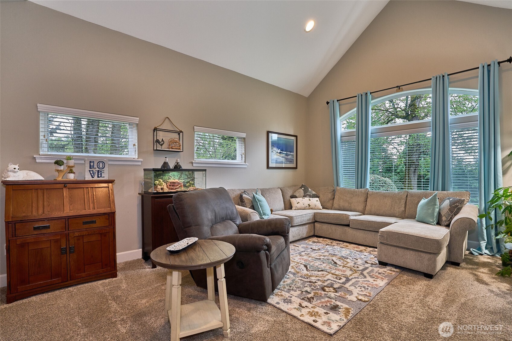 18248 240th Ave SE Maple Valley WA 98038