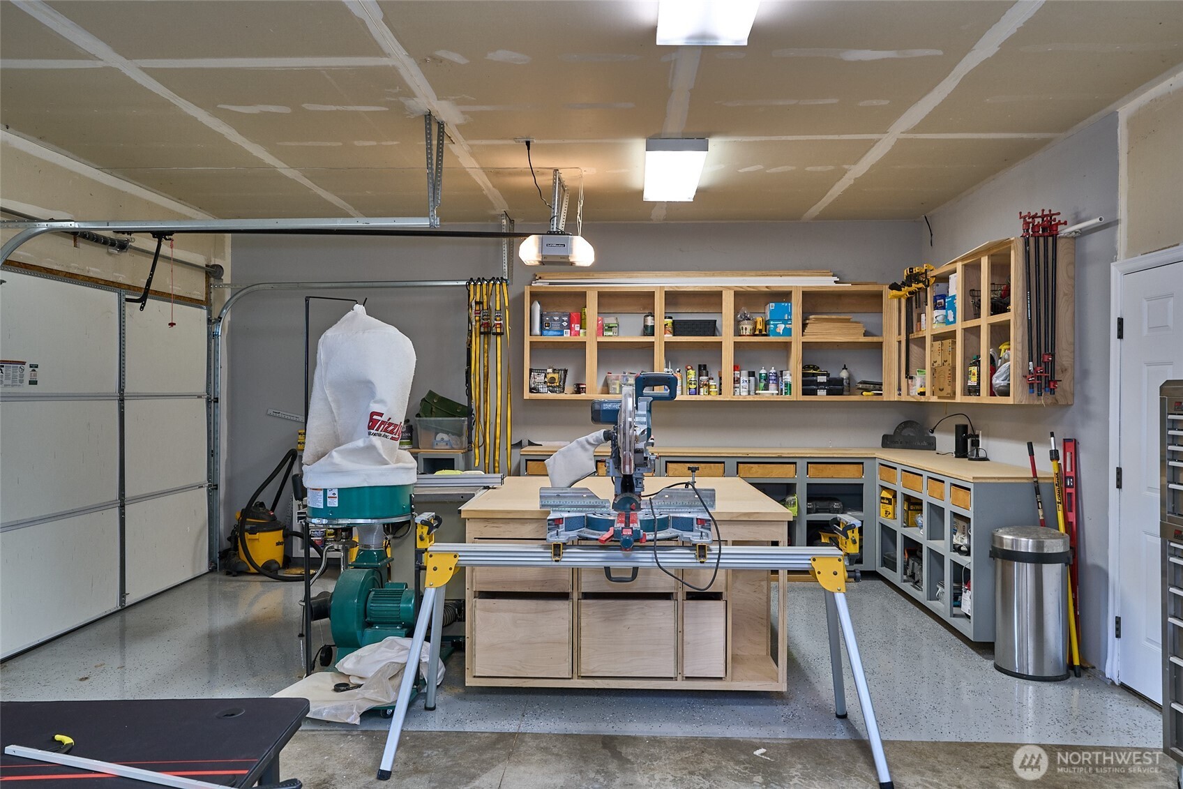18248 240th Ave SE Maple Valley WA 98038