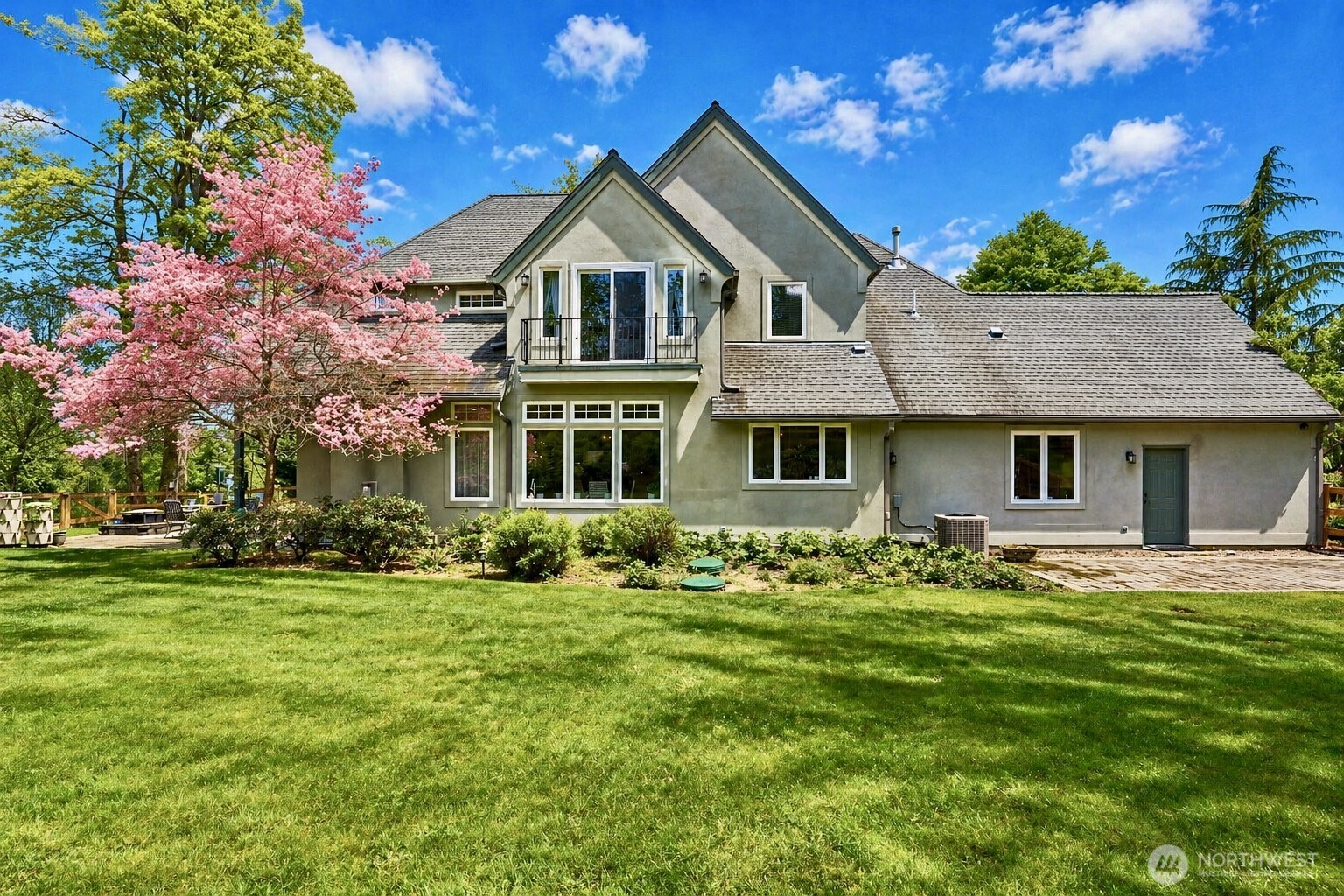 18248 240th Ave SE Maple Valley WA 98038
