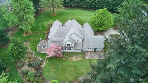 18248 240th Ave SE Maple Valley WA 98038