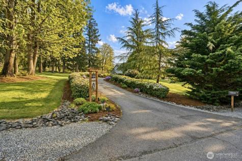 18248 240th Ave SE Maple Valley WA 98038