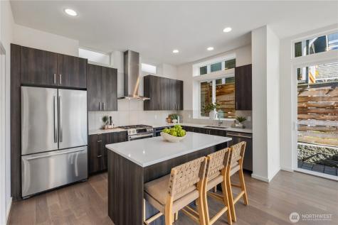 926 N 35th Street Seattle WA 98103