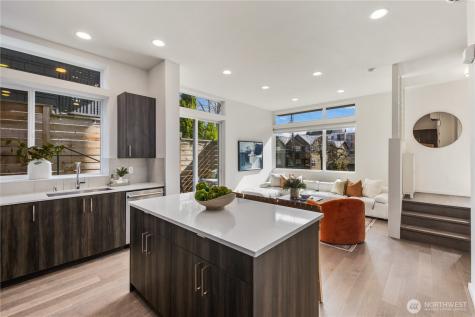 926 N 35th Street Seattle WA 98103