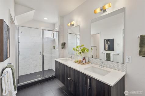926 N 35th Street Seattle WA 98103