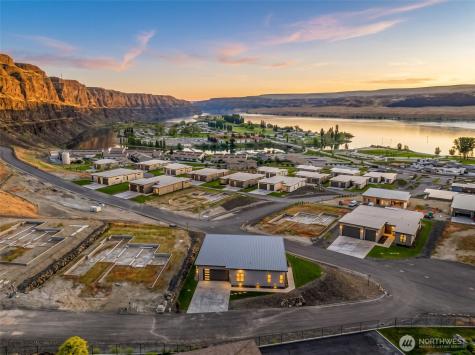 23339 NW Spur Lane Quincy WA 98848