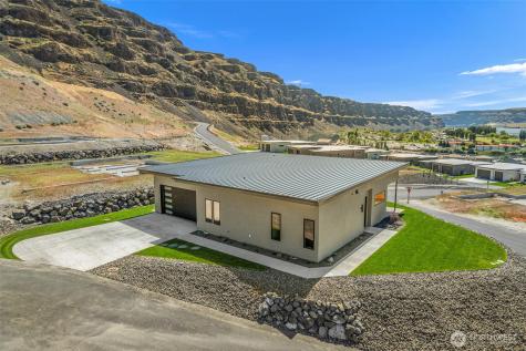 23339 NW Spur Lane Quincy WA 98848