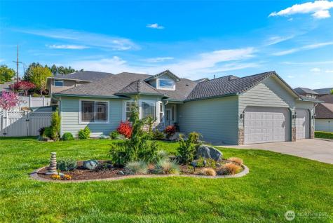 2220 Michael Brooke Wenatchee WA 98801