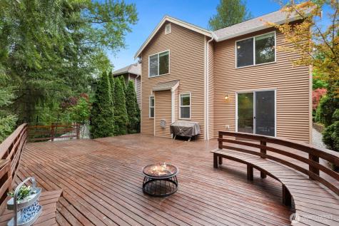 2605 152nd Street SW Lynnwood WA 98087