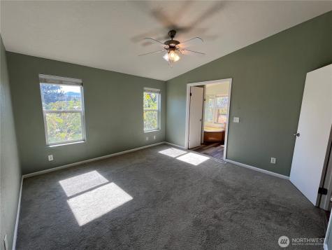 920 Castle Avenue Winthrop WA 98862