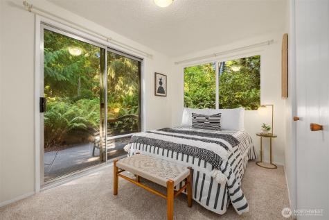 10825 Brownsville Highway NE Poulsbo WA 98370