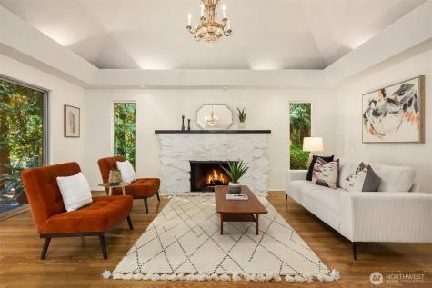 10825 Brownsville Highway NE Poulsbo WA 98370