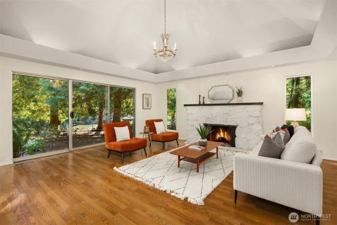 10825 Brownsville Highway NE Poulsbo WA 98370