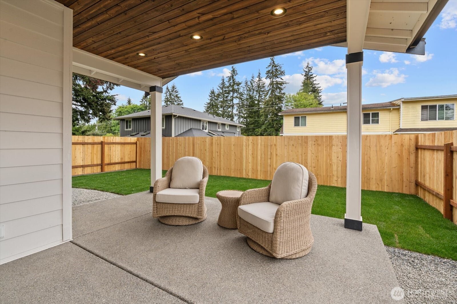 4805 238th Street SW Mountlake Terrace WA 98043
