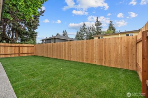 4805 238th Street SW Mountlake Terrace WA 98043