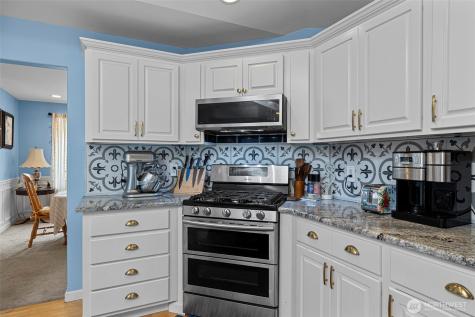 6118 72nd Drive NE Marysville WA 98270