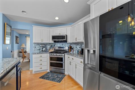 6118 72nd Drive NE Marysville WA 98270