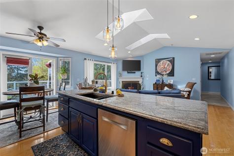 6118 72nd Drive NE Marysville WA 98270