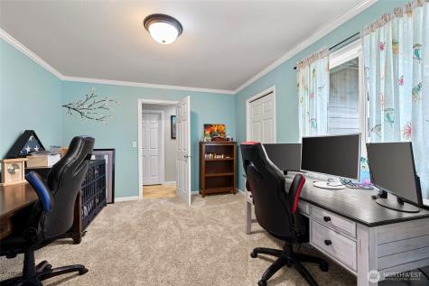 6118 72nd Drive NE Marysville WA 98270